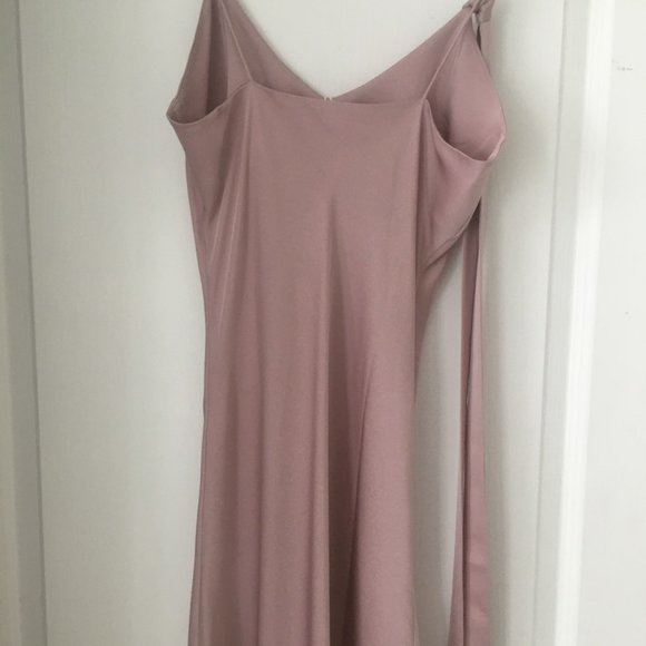 Simply Retro Silk Dress - Picture 6 of 6